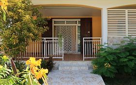 Maison Lakadri - GOSIER Leroux