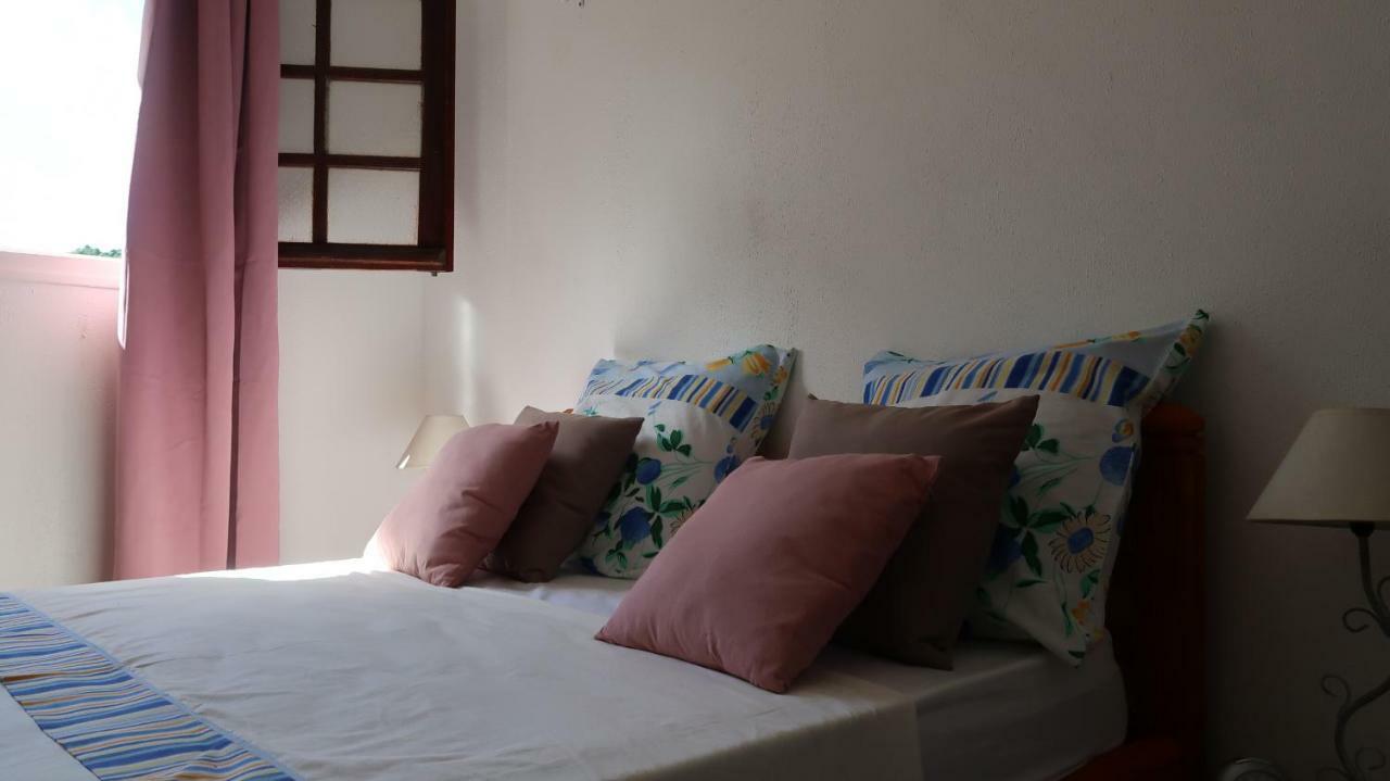 Maison Lakadri - GOSIER Leroux Le Gosier  Extérieur photo